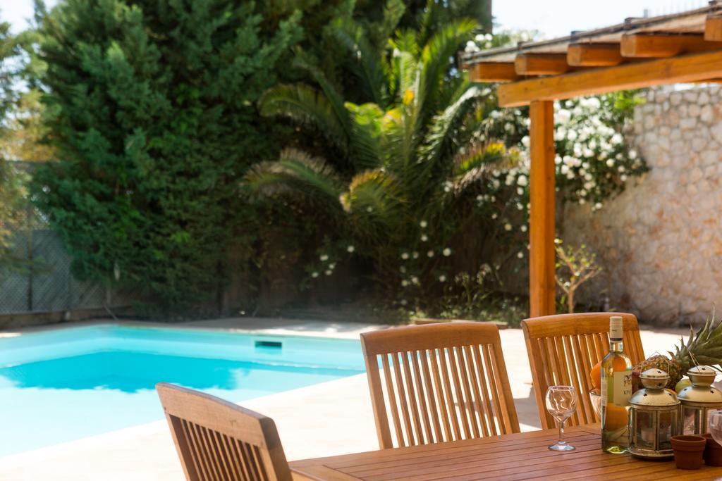 Dream Summer Villa Порто Хели Екстериор снимка